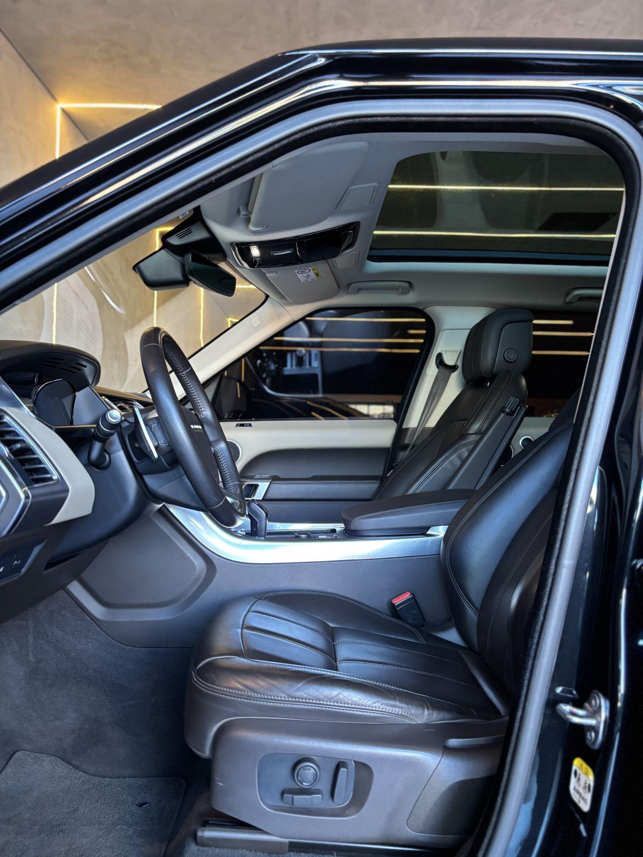 LAND ROVER Range Rover Sport - Foto