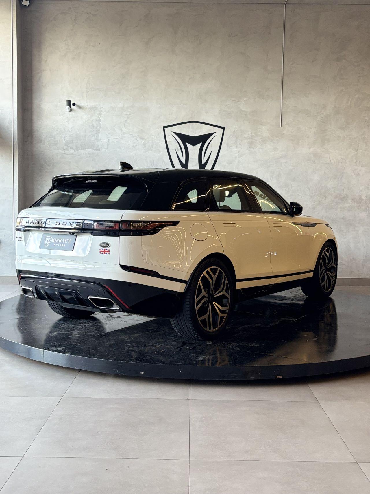 LAND ROVER Range Rover Velar - Foto