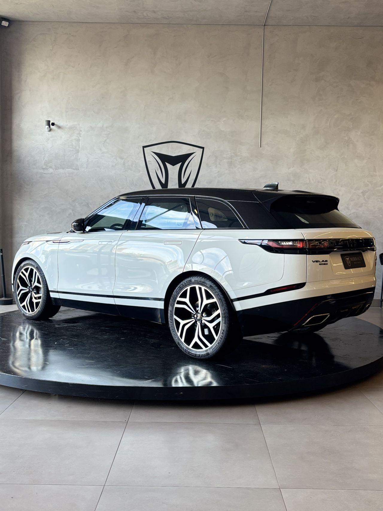 LAND ROVER Range Rover Velar - Foto