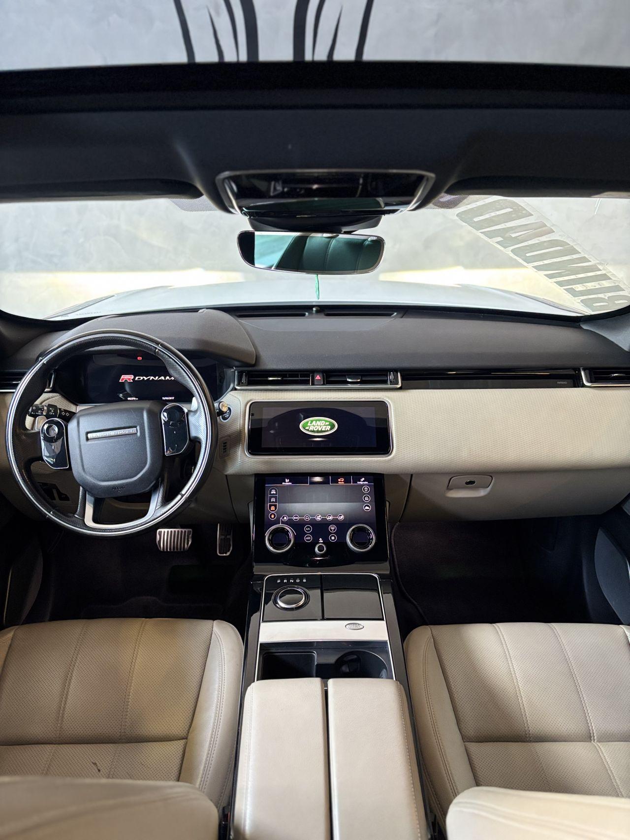 LAND ROVER Range Rover Velar - Foto