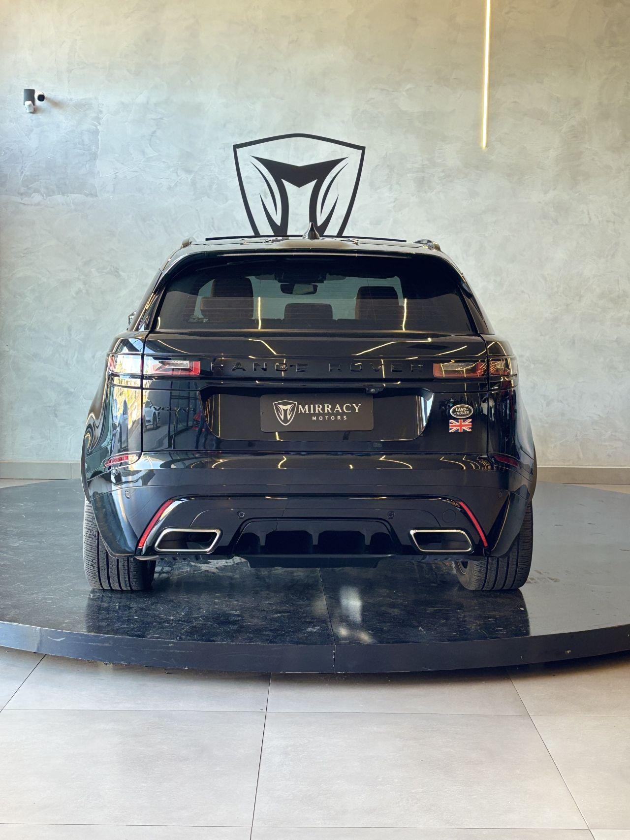 LAND ROVER Range Rover Velar - Foto