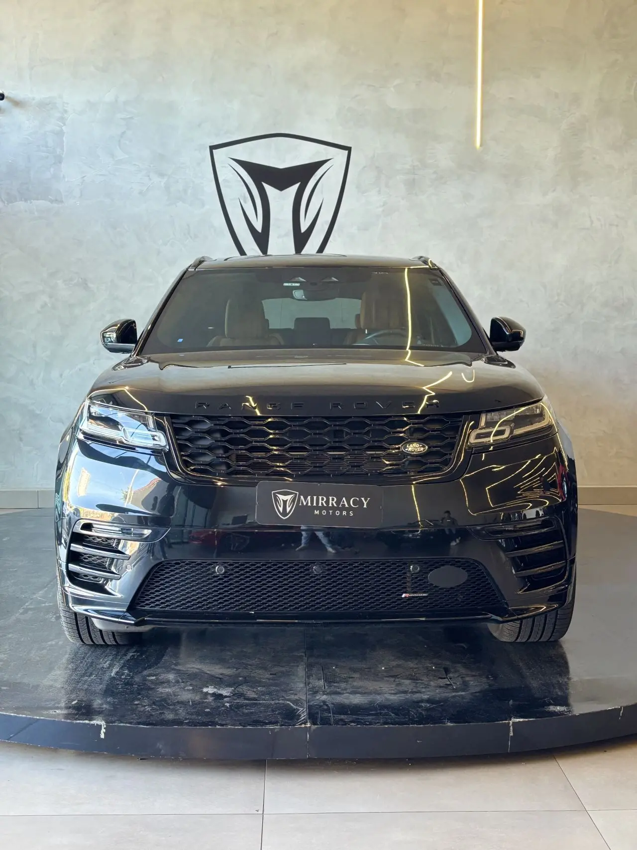LAND ROVER Range Rover Velar - Foto