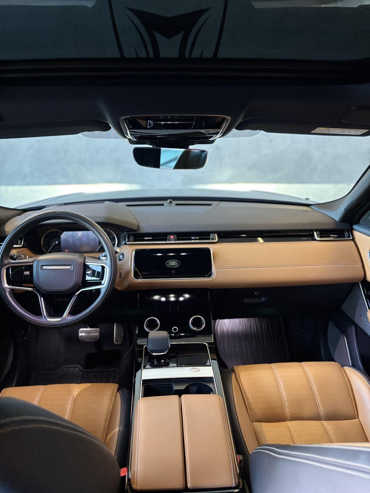 LAND ROVER Range Rover Velar - Foto