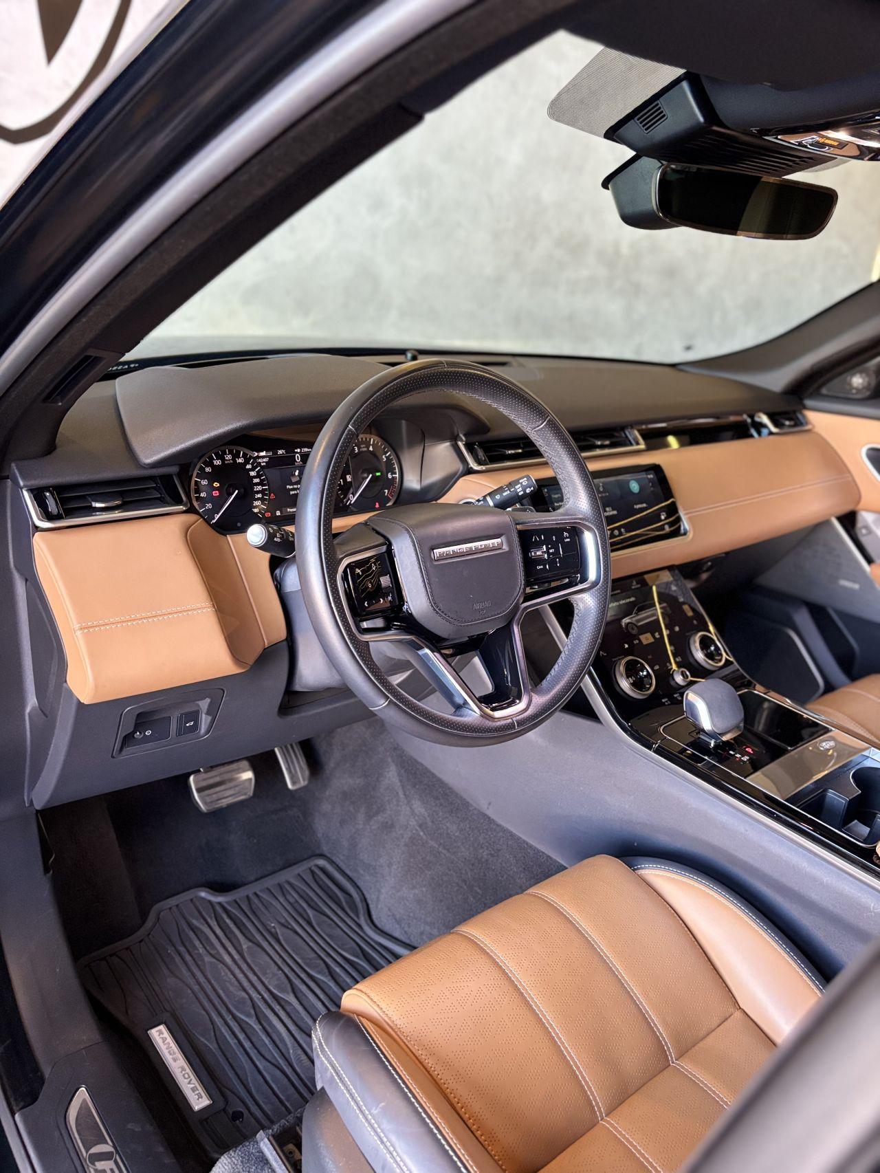 LAND ROVER Range Rover Velar - Foto