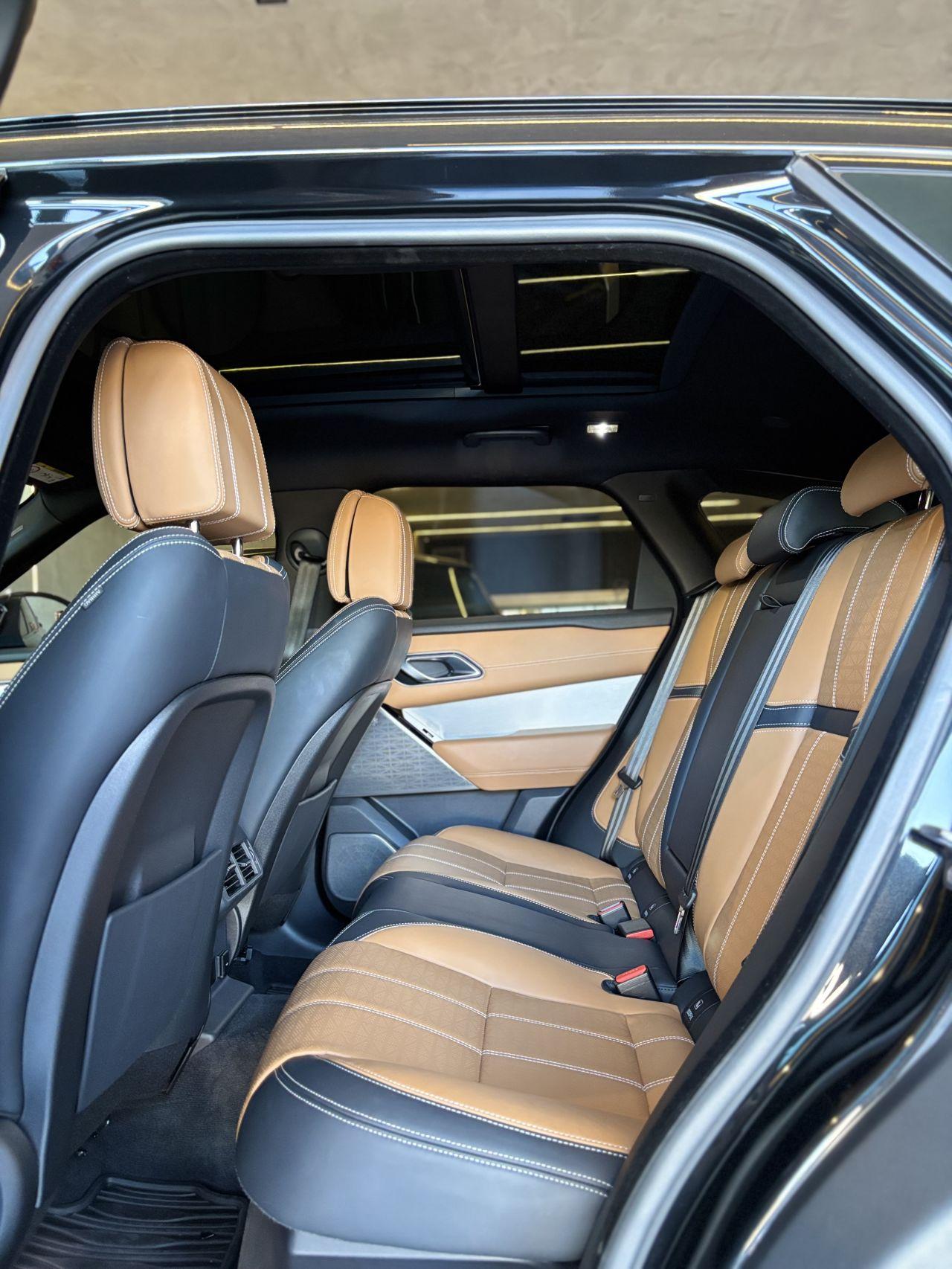 LAND ROVER Range Rover Velar - Foto