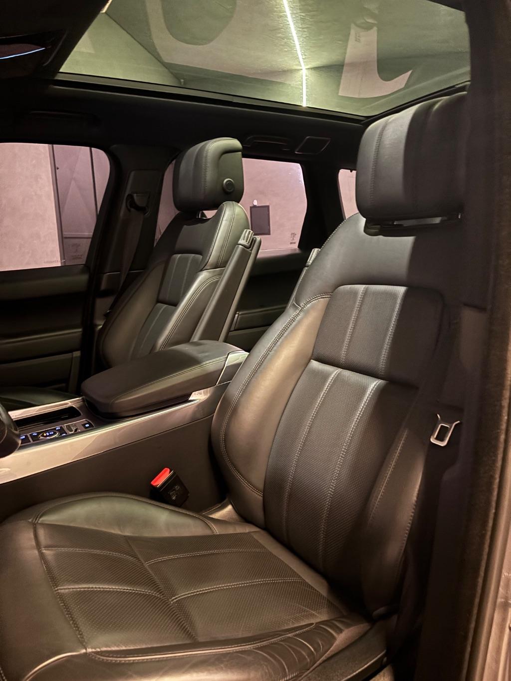 LAND ROVER Range Rover Sport - Foto