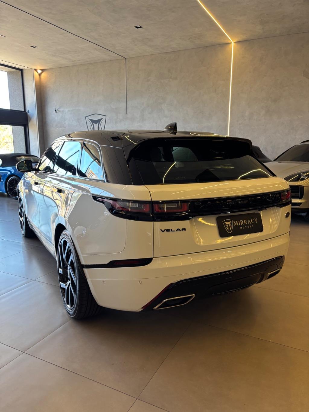 LAND ROVER Range Rover Velar - Foto