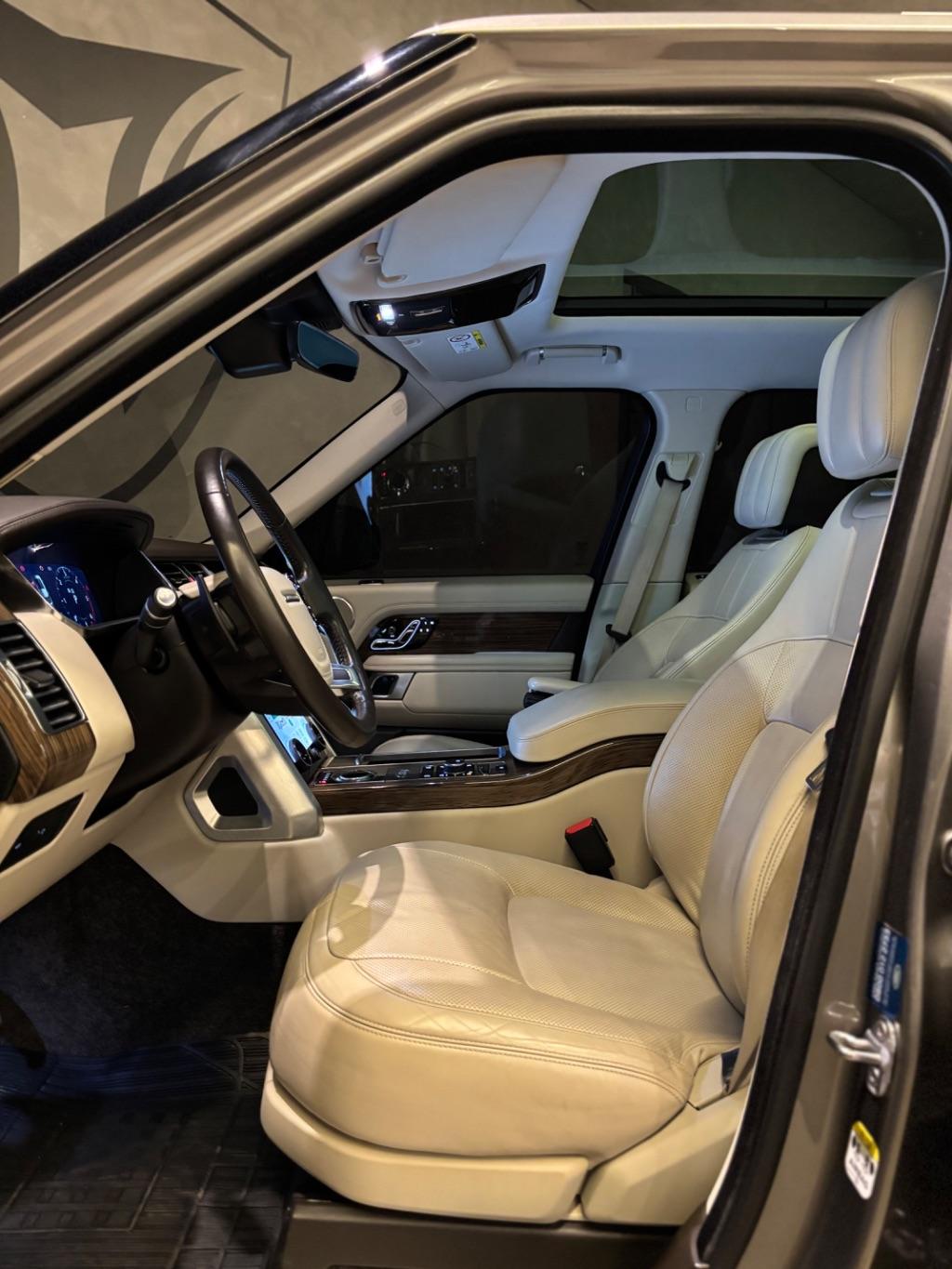 LAND ROVER Range Rover Vogue - Foto