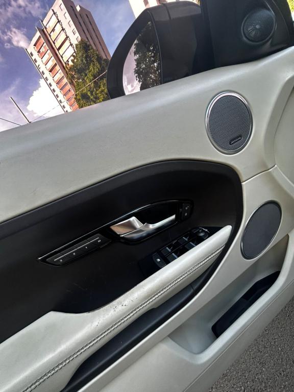 LAND ROVER Range Rover Evoque - Foto