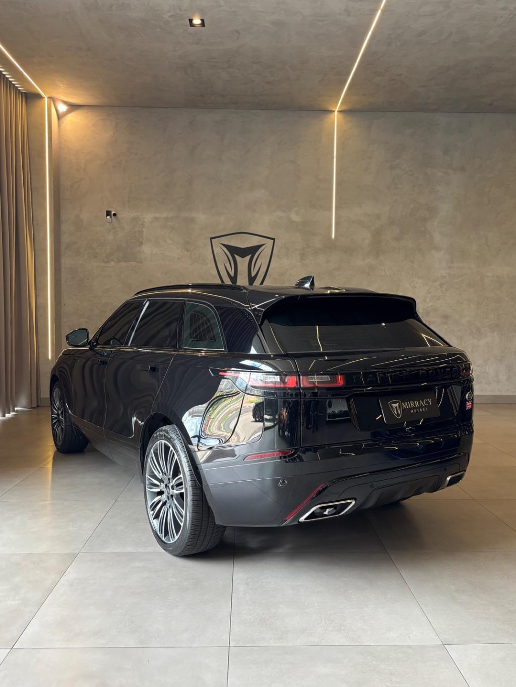 LAND ROVER Range Rover Velar - Foto