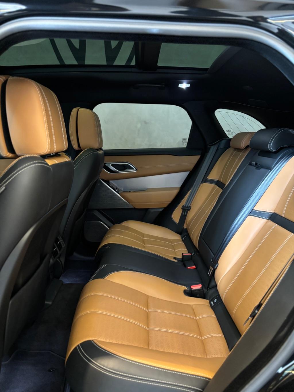LAND ROVER Range Rover Velar - Foto