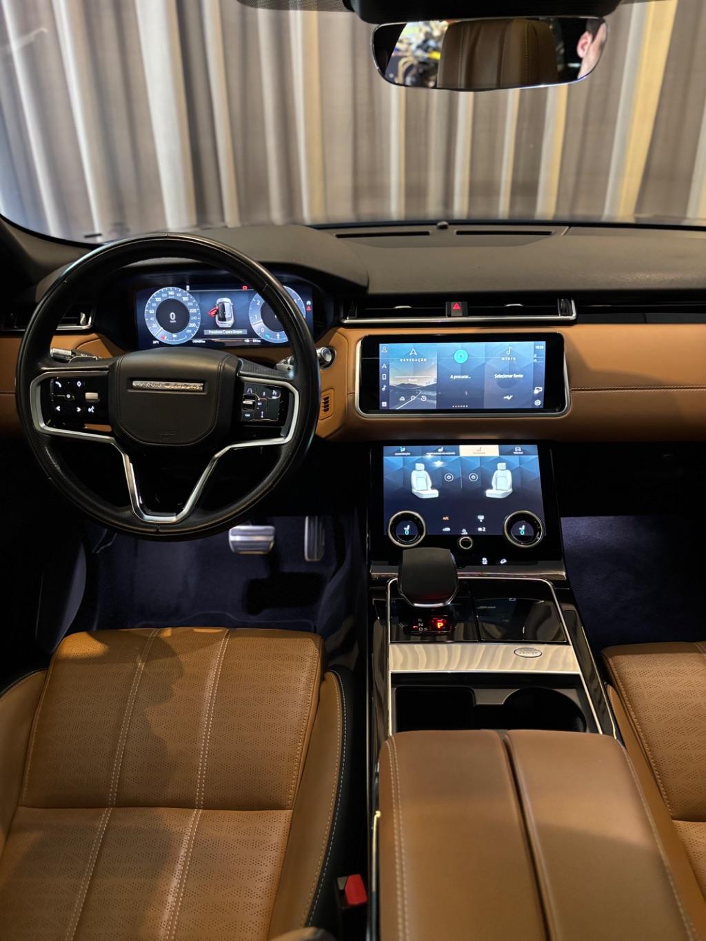 LAND ROVER Range Rover Velar - Foto