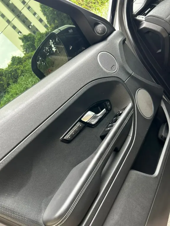 LAND ROVER Range Rover Evoque - Foto