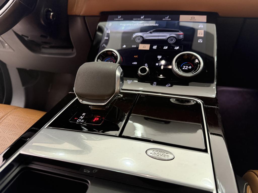 LAND ROVER Range Rover Velar - Foto