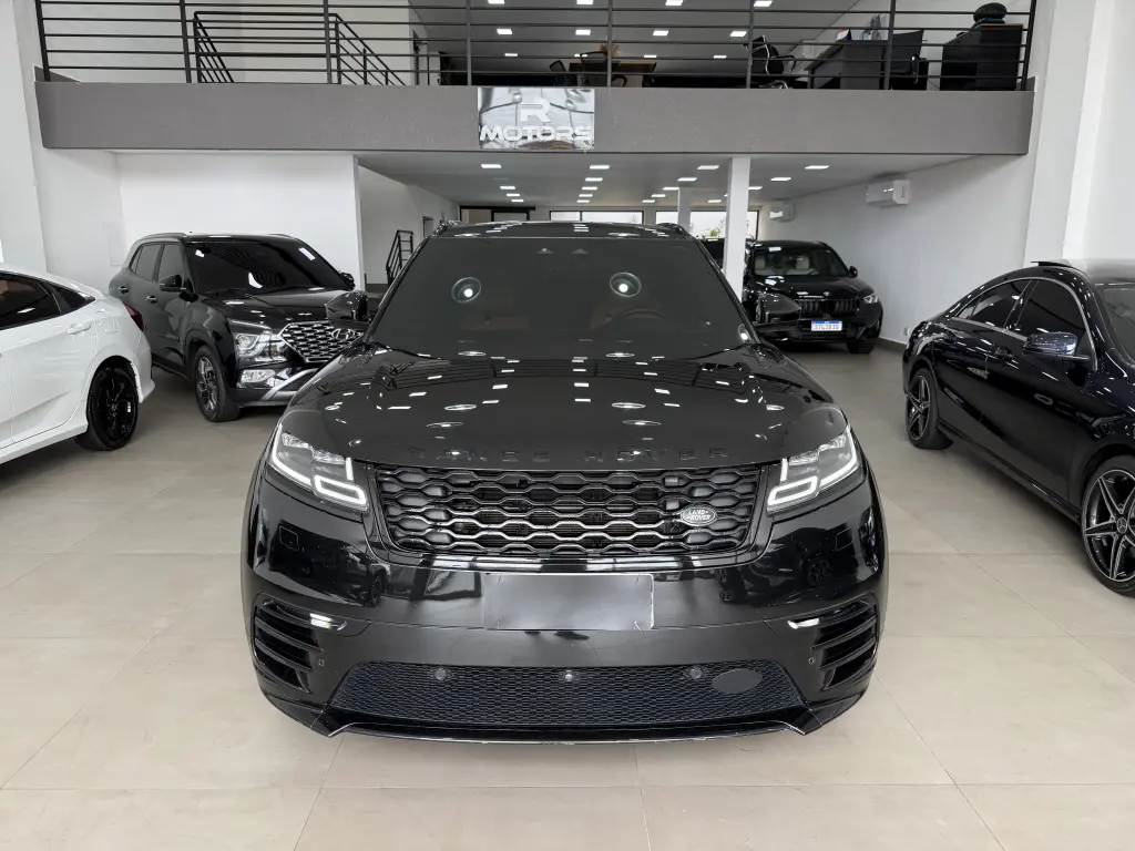 LAND ROVER Range Rover Velar - Foto