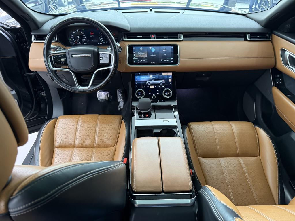 LAND ROVER Range Rover Velar - Foto