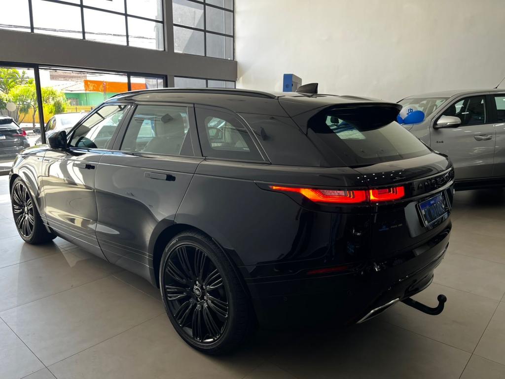 LAND ROVER Range Rover Velar - Foto