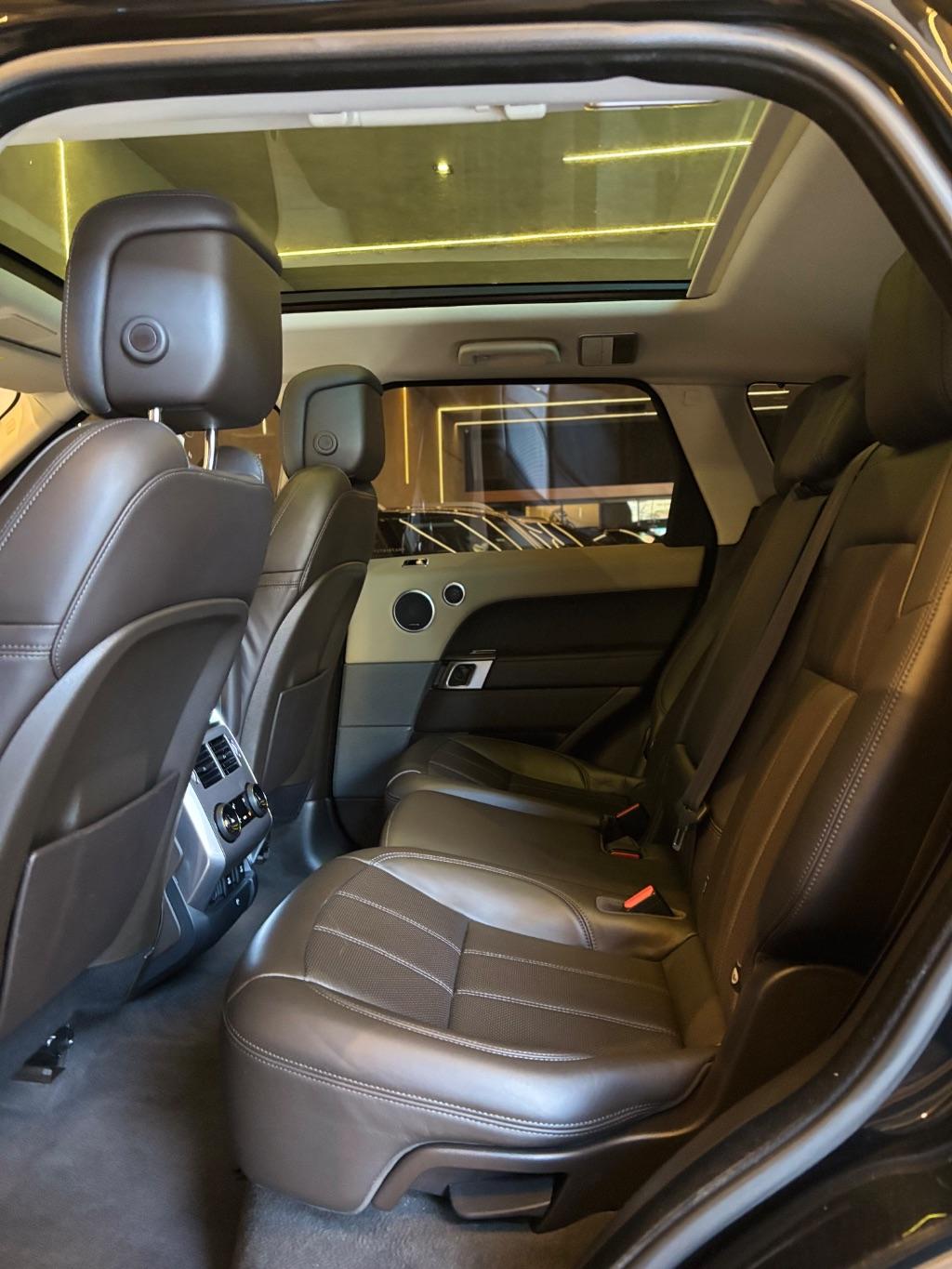 LAND ROVER Range Rover Sport - Foto
