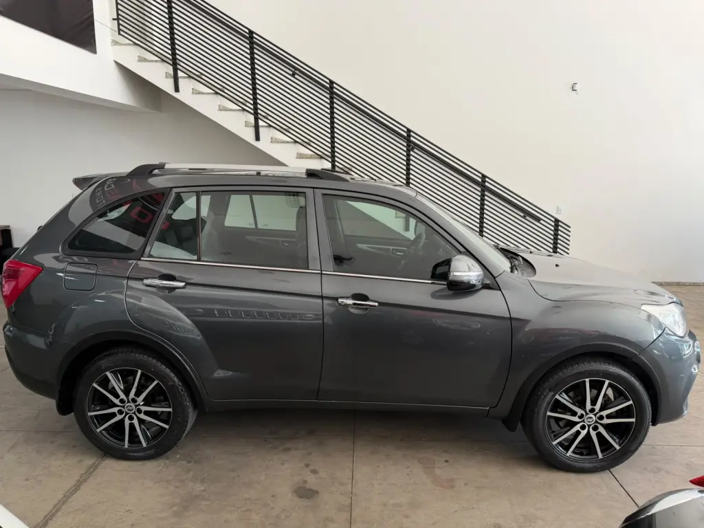 LIFAN X60 - Foto