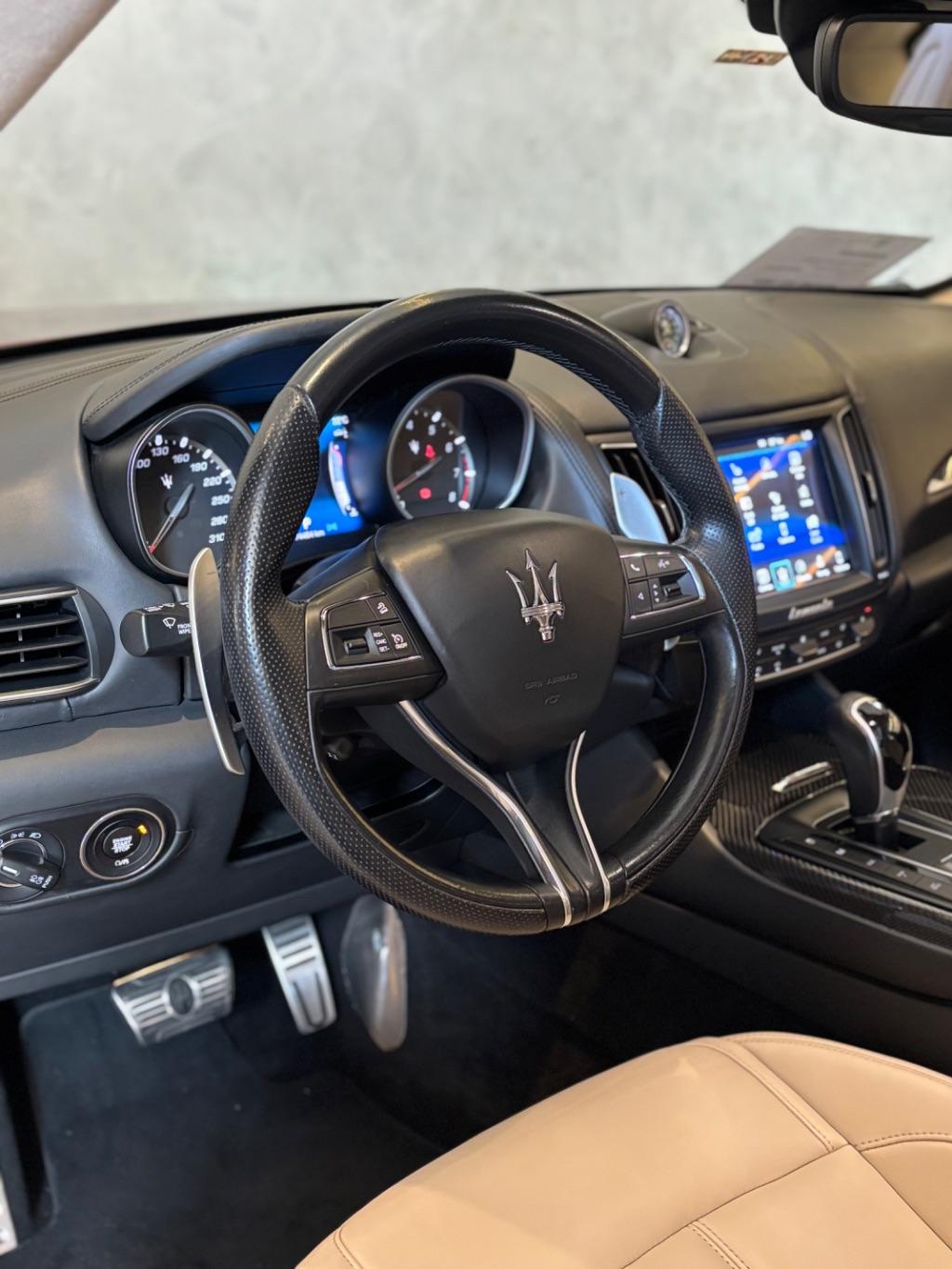 MASERATI Levante - Foto
