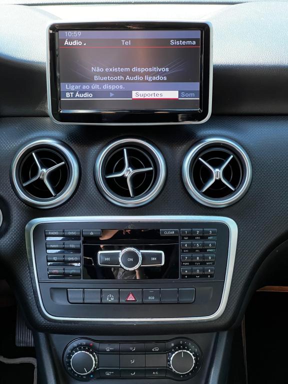 MERCEDES-BENZ A 200 - Foto