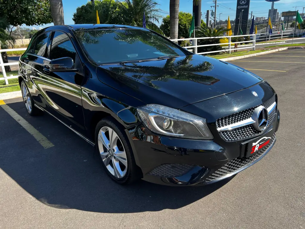 MERCEDES-BENZ A 200 - Foto