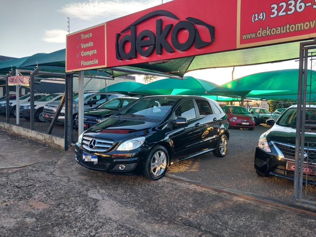 MERCEDES-BENZ B 180 - Foto