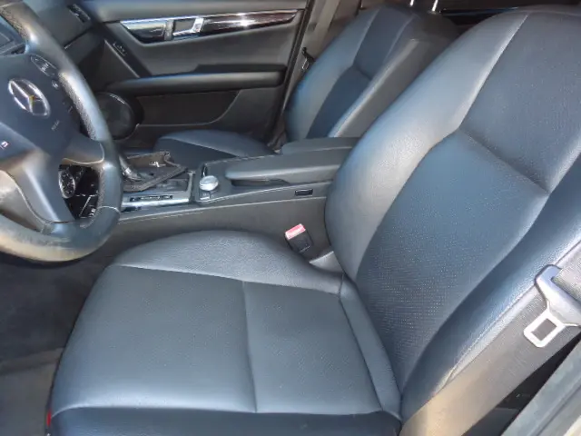 MERCEDES-BENZ C 180 - Foto