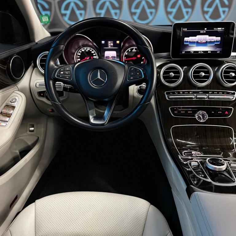 MERCEDES-BENZ C 180 - Foto