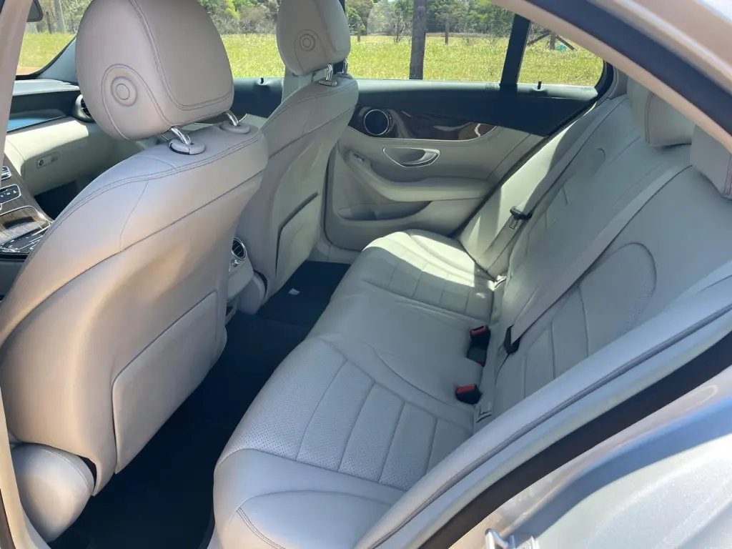 MERCEDES-BENZ C 180 - Foto