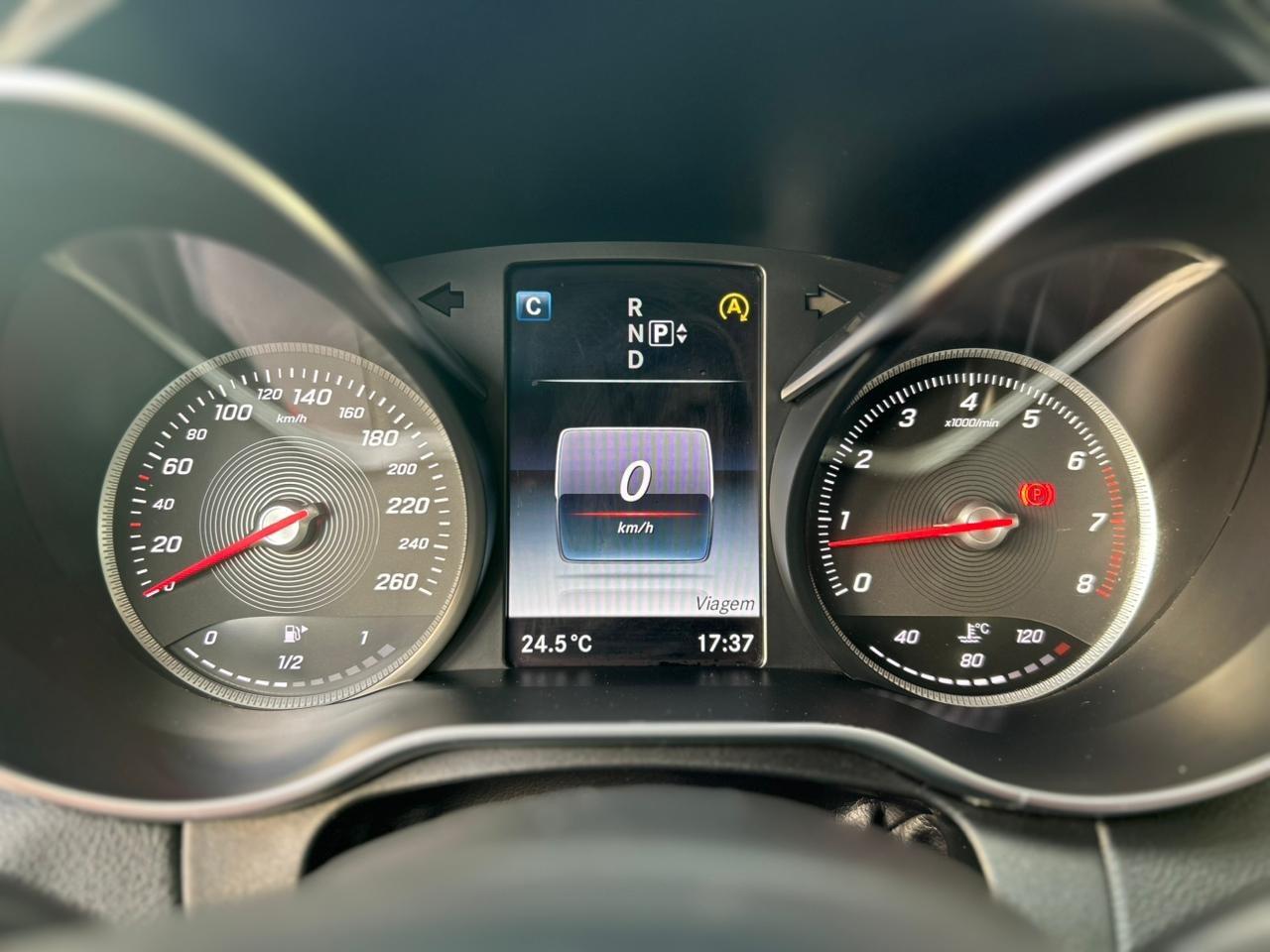 MERCEDES-BENZ C 180 - Foto