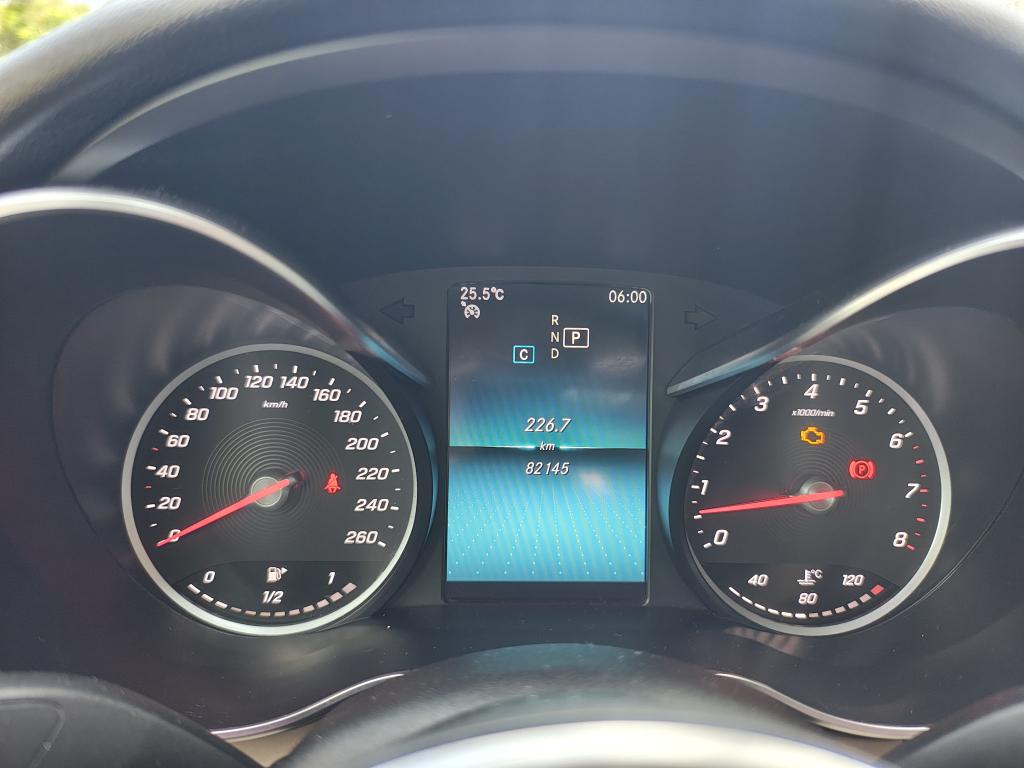 MERCEDES-BENZ C 180 - Foto