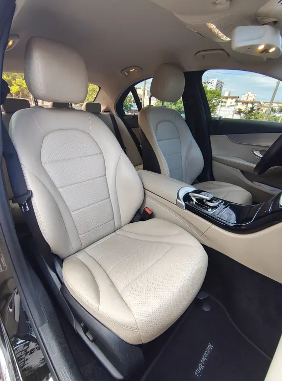 MERCEDES-BENZ C 180 - Foto