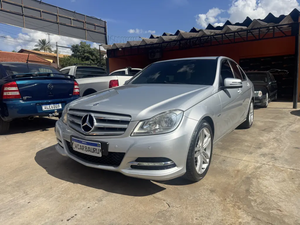 MERCEDES-BENZ C 180