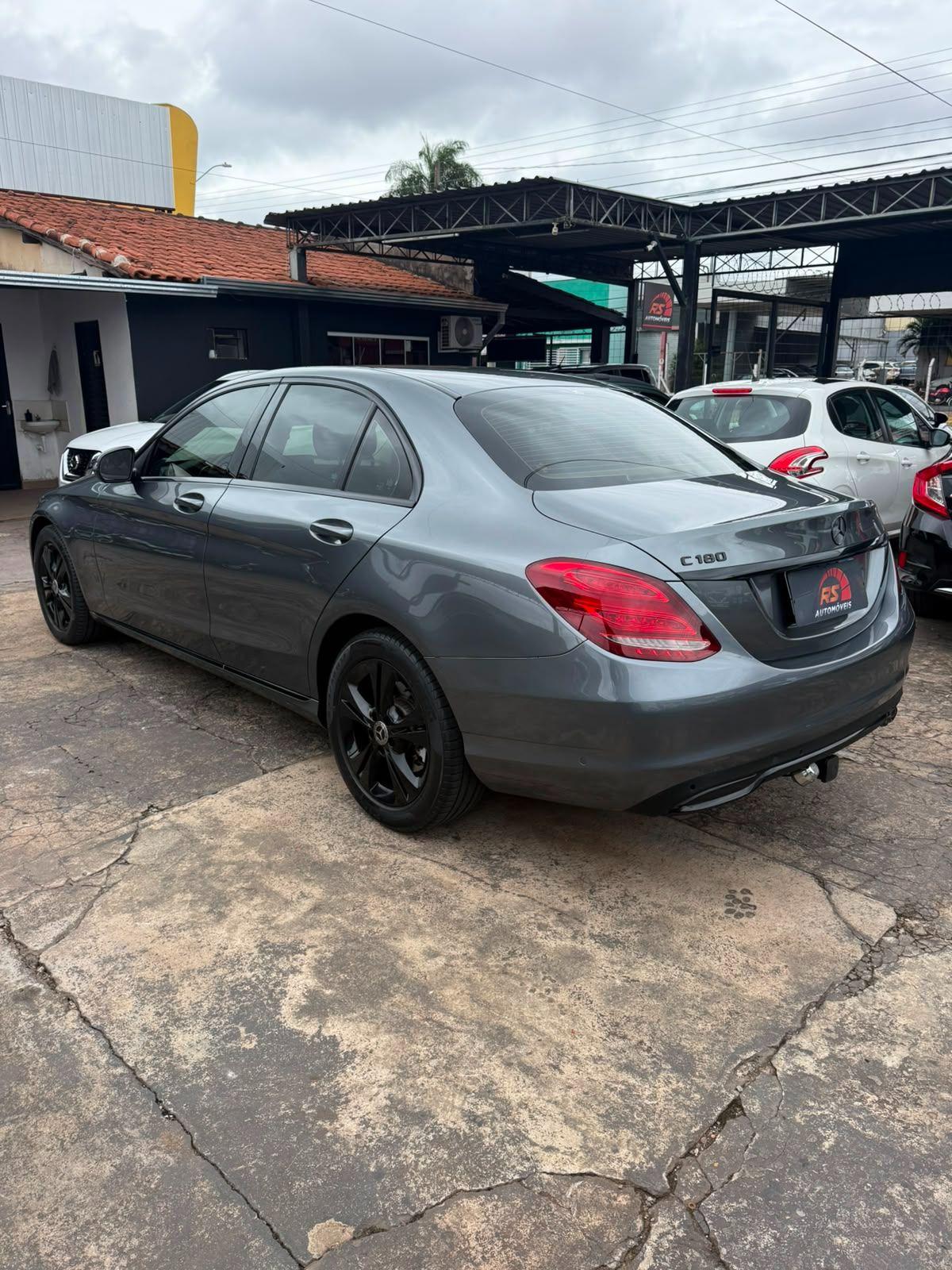 MERCEDES-BENZ C 180 - Foto