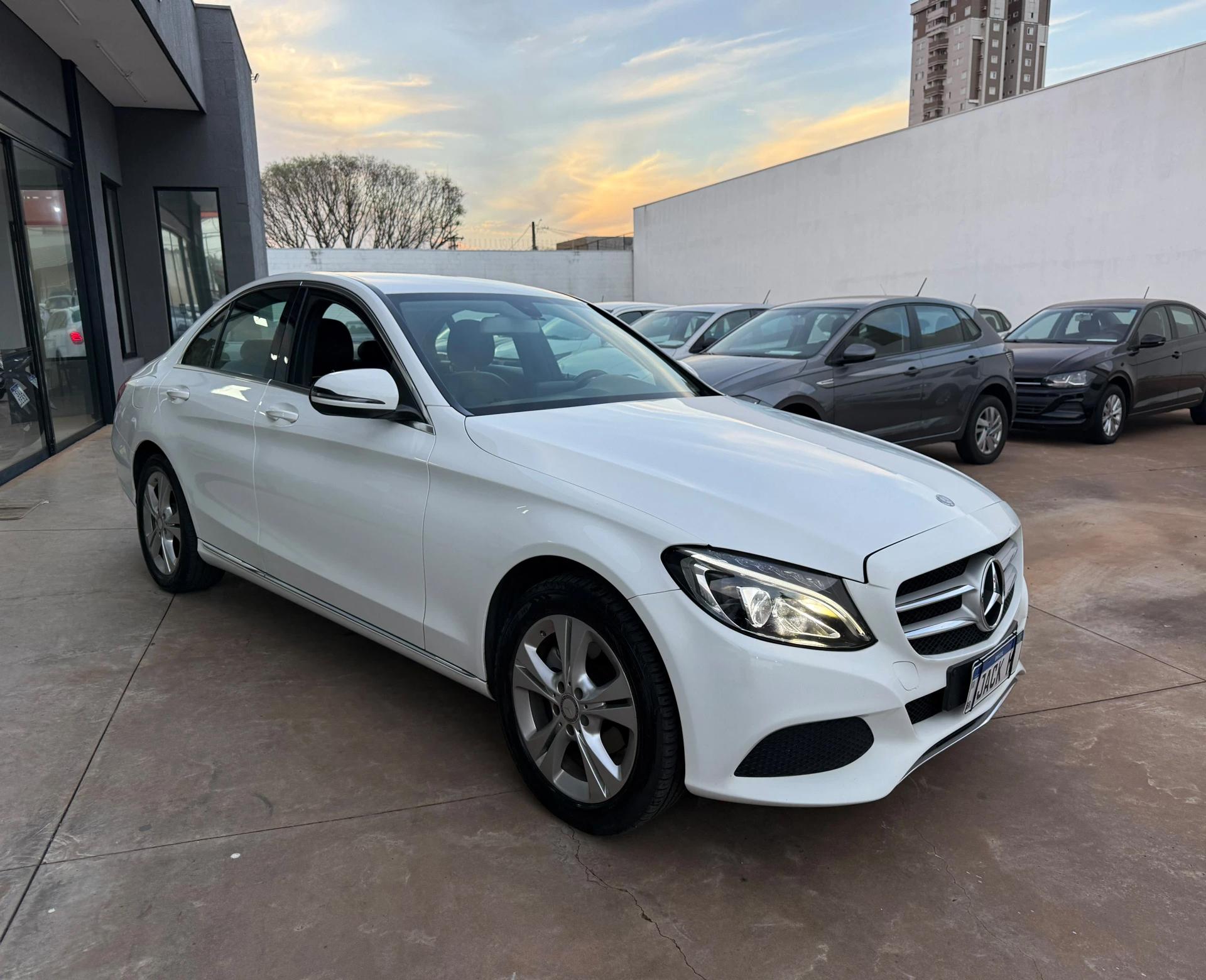 MERCEDES-BENZ C 180 - Foto