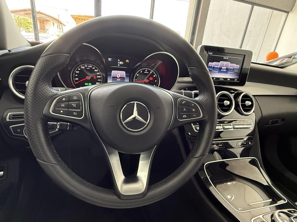 MERCEDES-BENZ C 200 - Foto