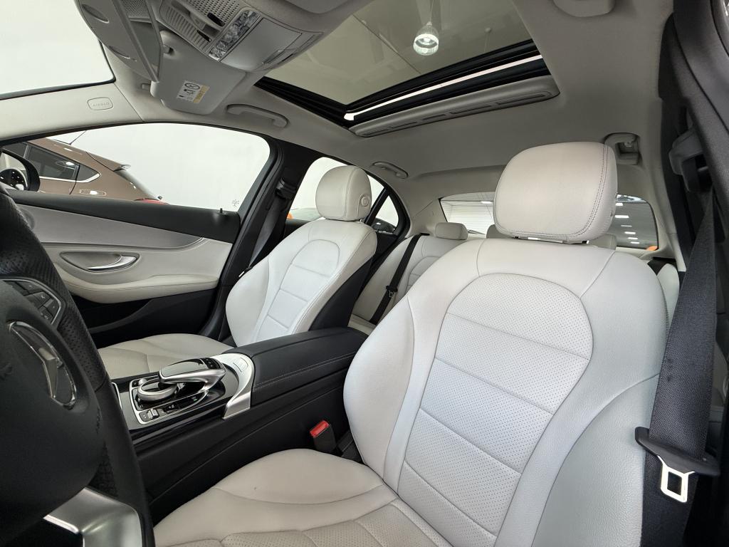 MERCEDES-BENZ C 200 - Foto