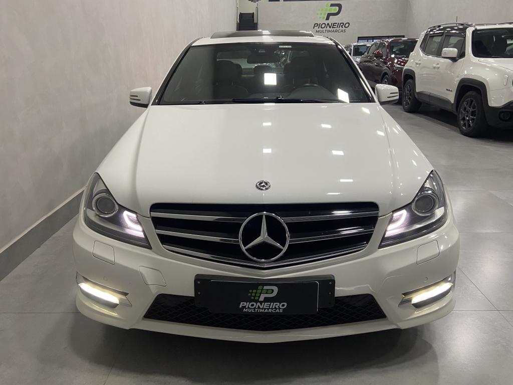 MERCEDES-BENZ C 250 - Foto