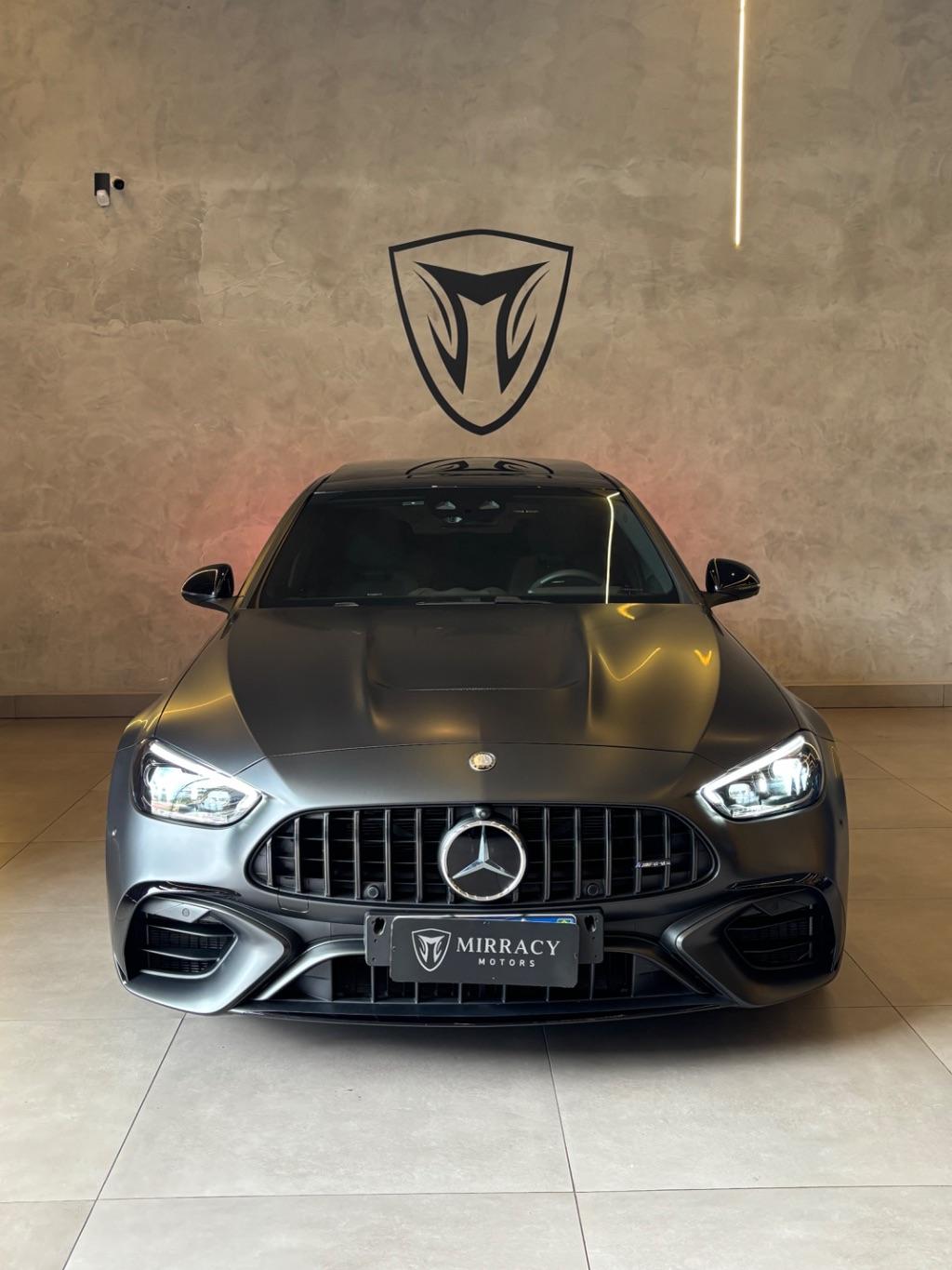 MERCEDES-BENZ C 63 AMG - Foto