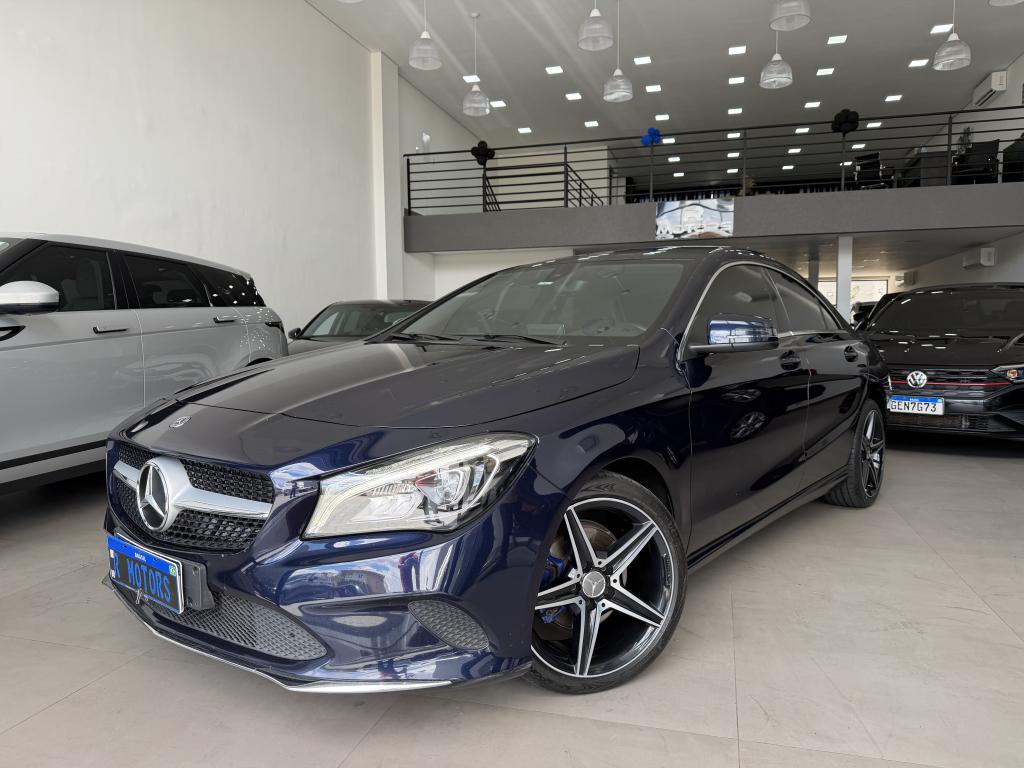 MERCEDES-BENZ CLA 200