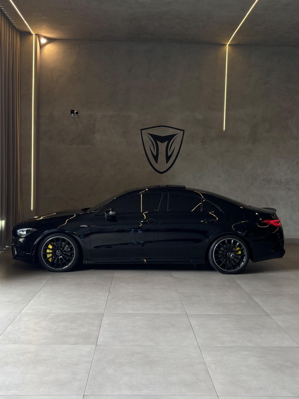 MERCEDES-BENZ CLA 35 AMG - Foto