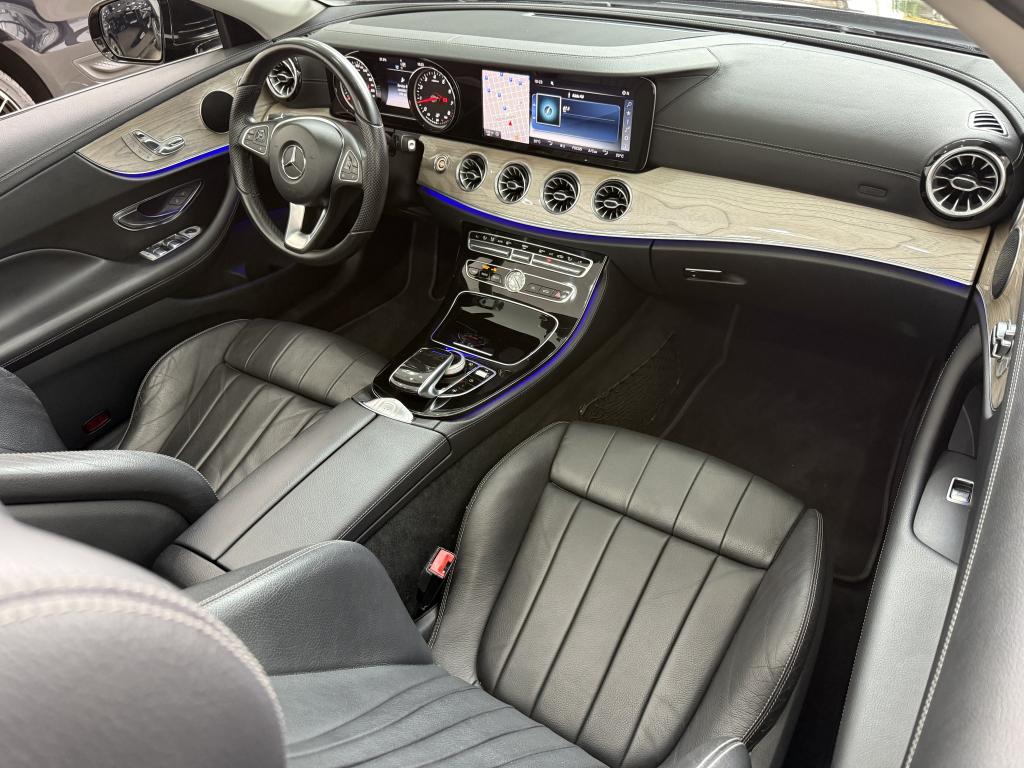 MERCEDES-BENZ E 300 - Foto