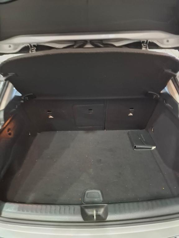 MERCEDES-BENZ GLA 200 - Foto