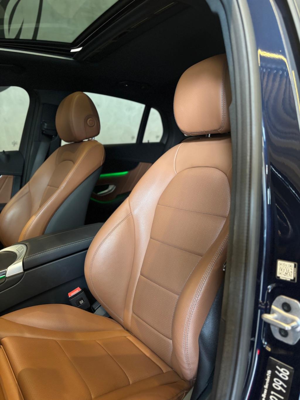 MERCEDES-BENZ GLC 300 - Foto