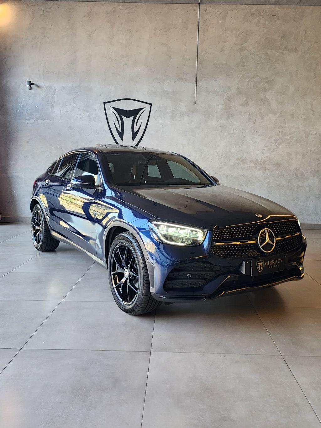 MERCEDES-BENZ GLC 300 - Foto