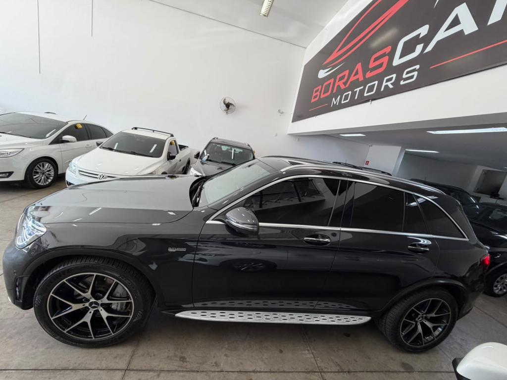 MERCEDES-BENZ GLC 43 AMG - Foto