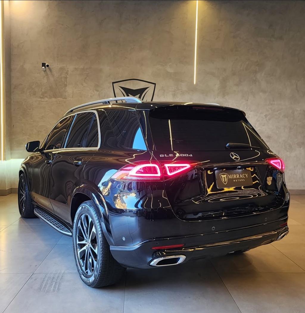 MERCEDES-BENZ GLE 400d - Foto