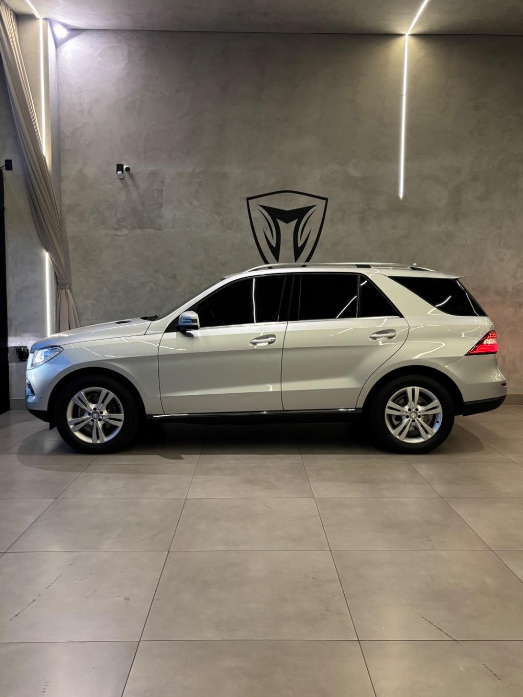MERCEDES-BENZ ML 350 - Foto