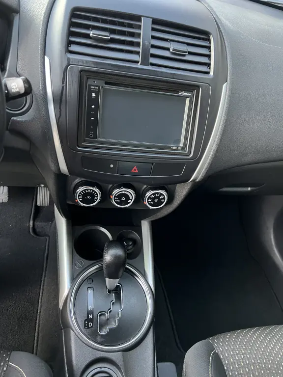 MITSUBISHI ASX - Foto